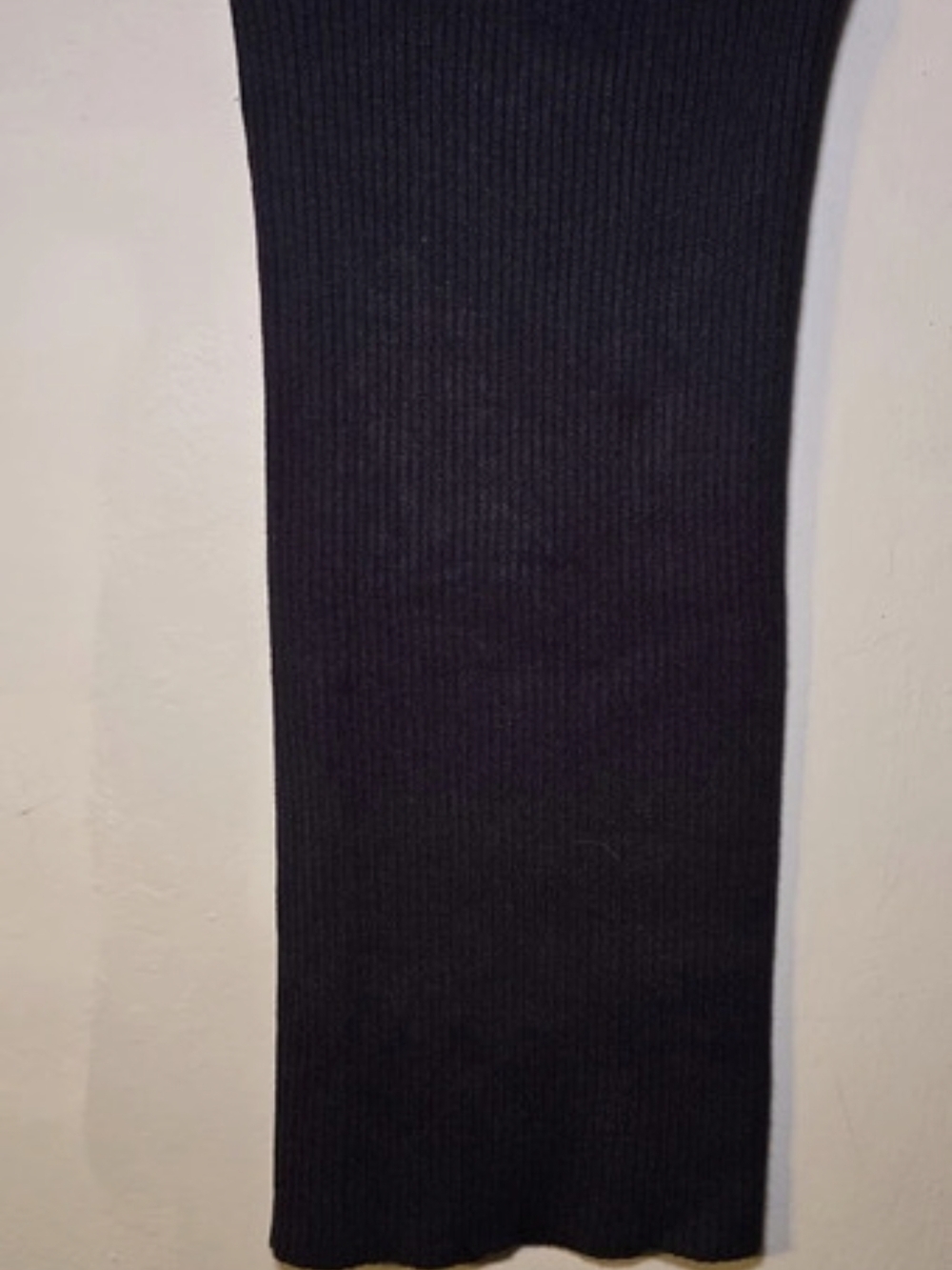 Forever 21 Ribbed Maxi Skirt in Black Size Small